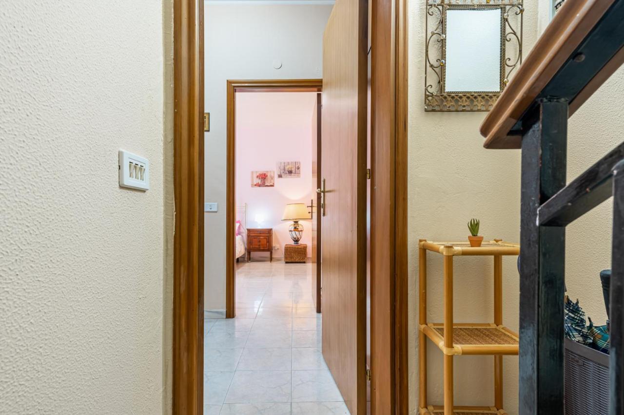 Catania Central And Comfy Apartments ภายนอก รูปภาพ