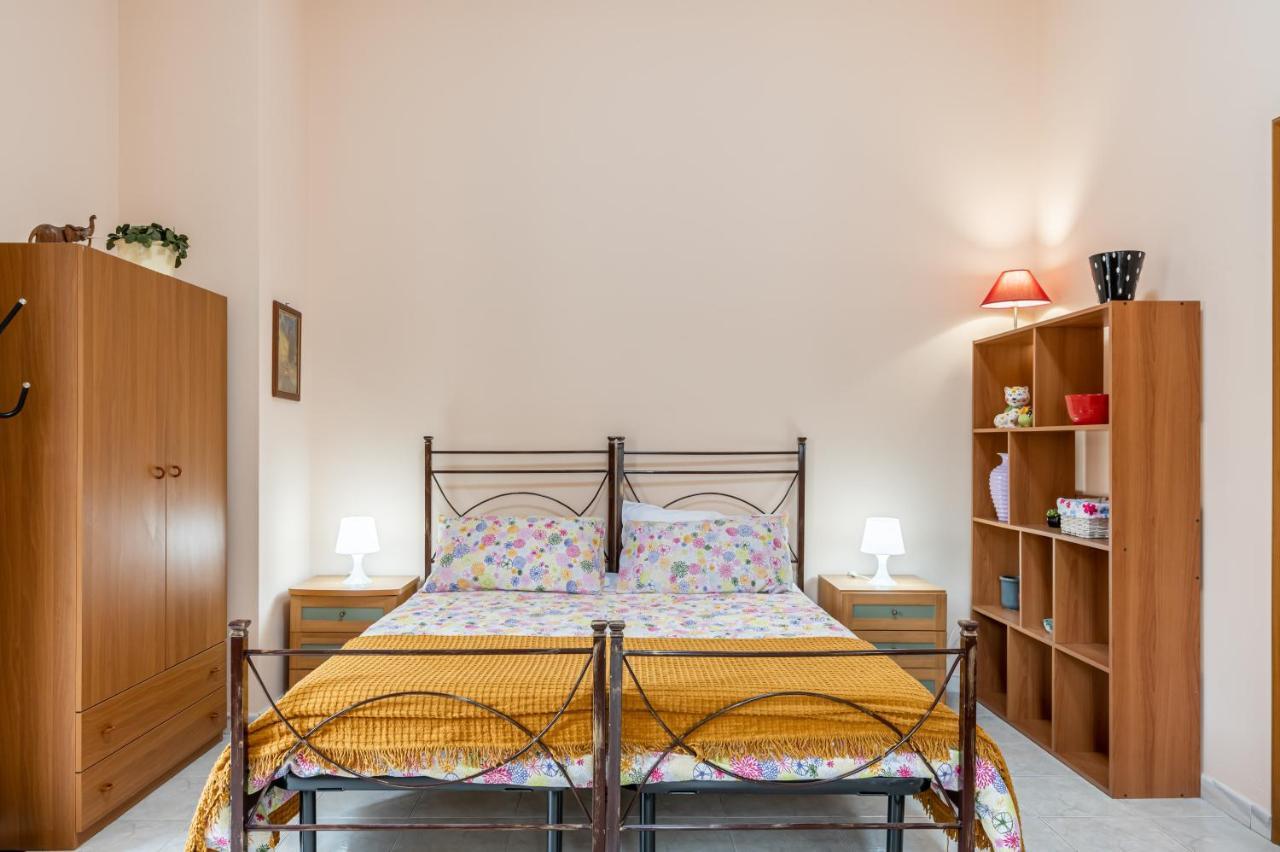 Catania Central And Comfy Apartments ภายนอก รูปภาพ